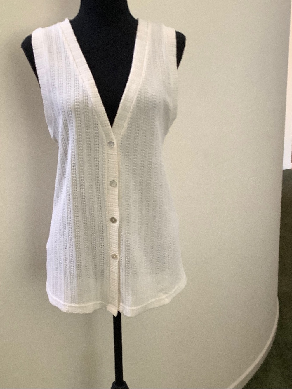 Mango White Knit V-Neck Button Tank